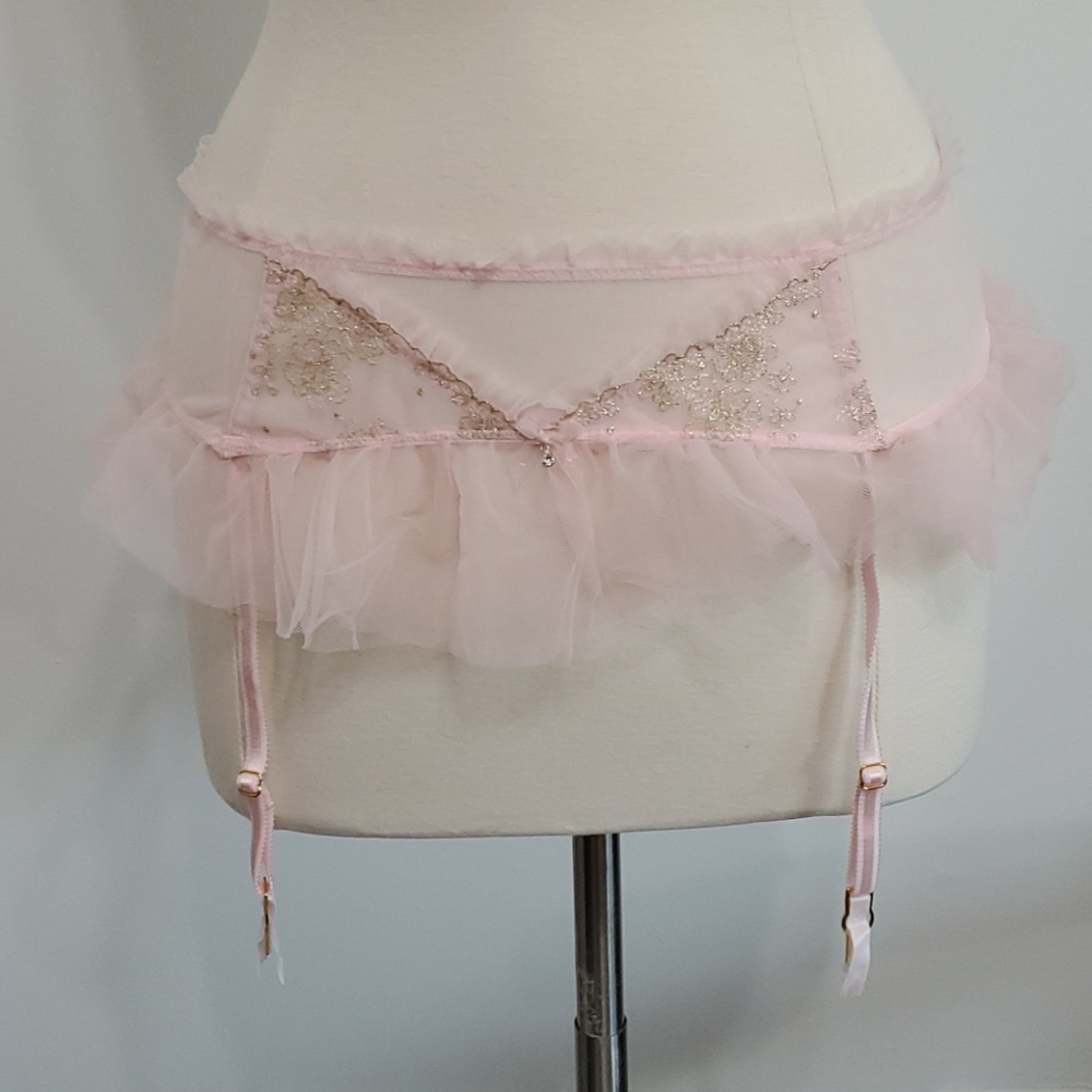 Victoria's Secret Dream Angel Garter Belt